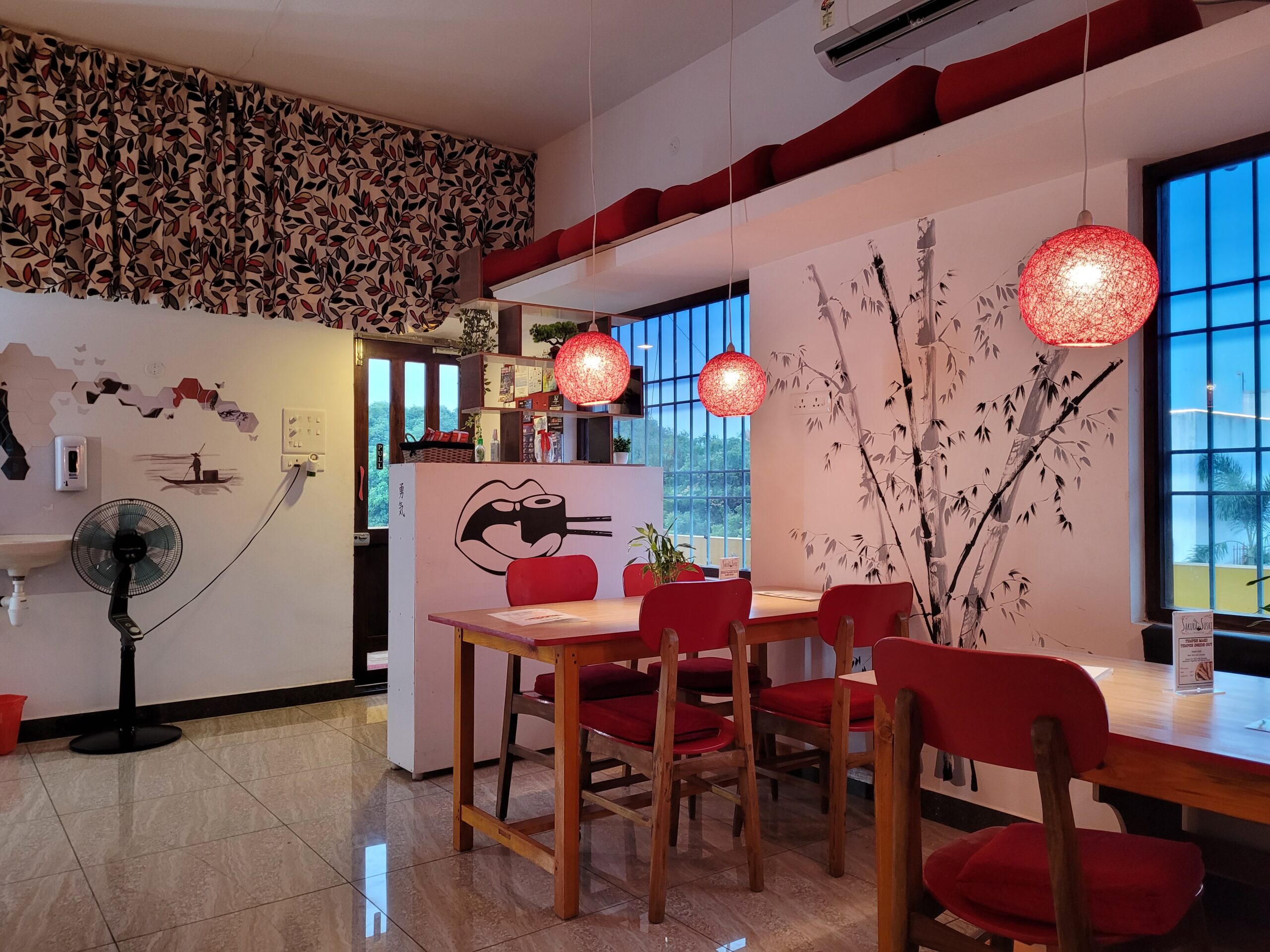 Sakura Sushi: A Trendy Spot for Unique Sushi Flavors